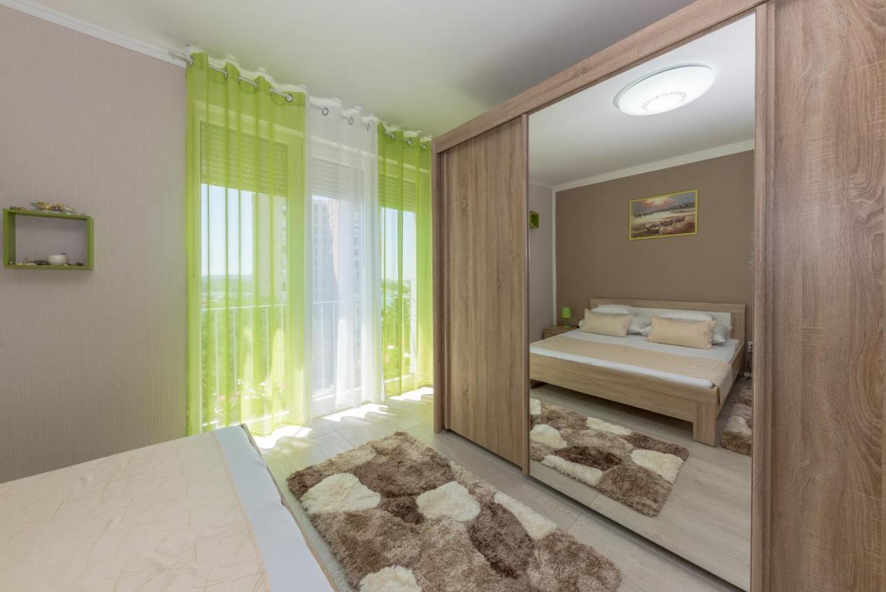 שיבניק Apartment Danijela מראה חיצוני תמונה